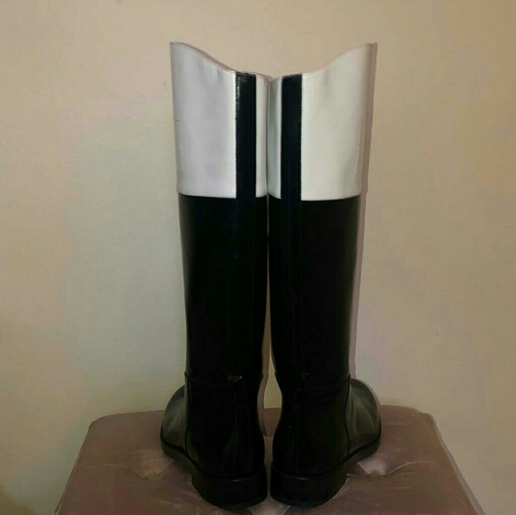 Blanche Color-Block Leather Boot - Picture 4 of 4
